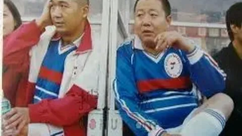 郑钦文迈阿密赛首秀取胜